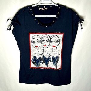 Le Grenier shirt with 3 womens heart